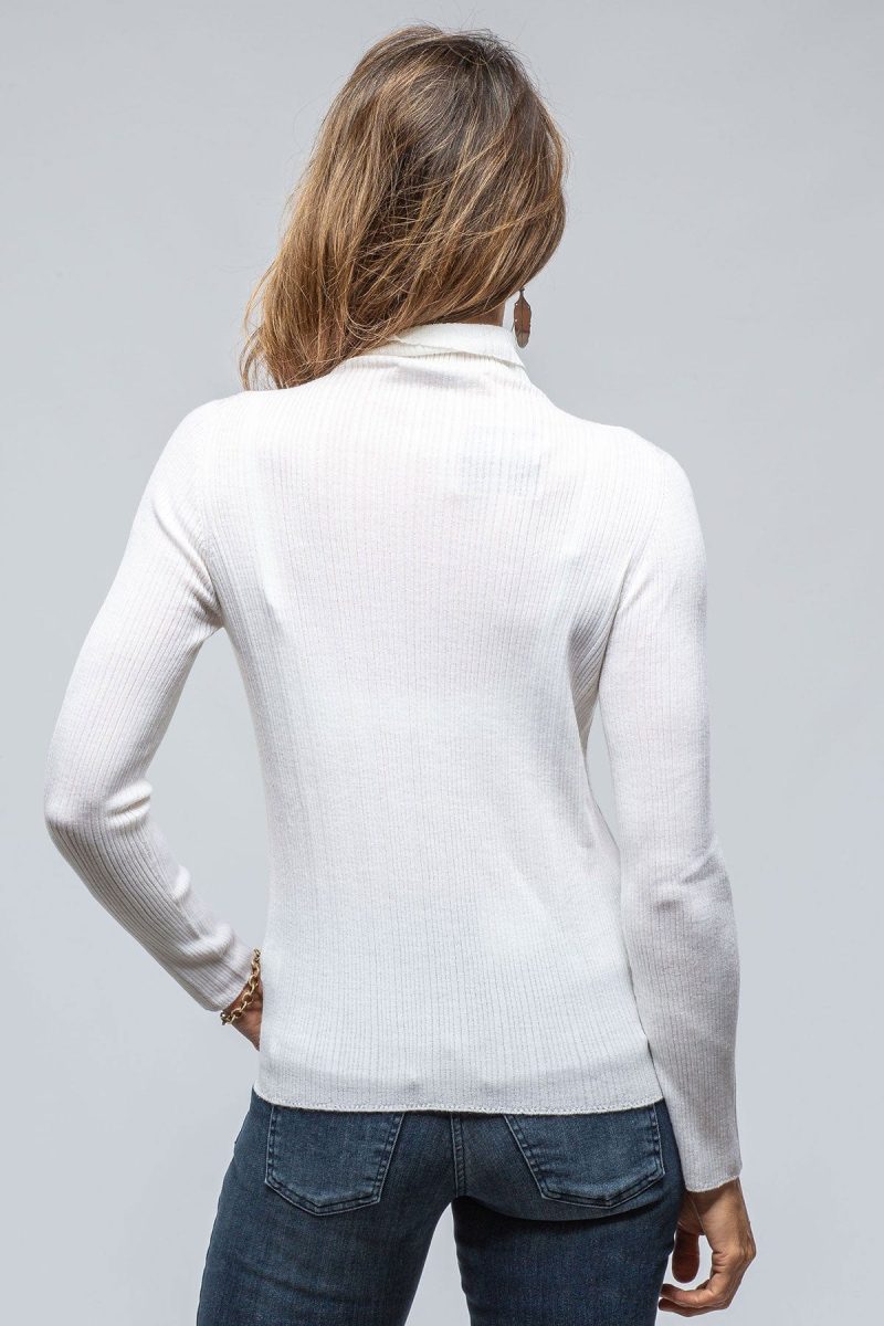 amina rubinacci celia ribbed t neck top in white ladies sweaters axels vail 39443449020650