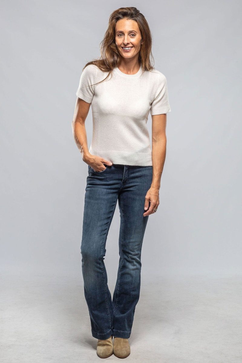 amina rubinacci maria s s cashmere top in white ladies tops axels vail 40243419054314