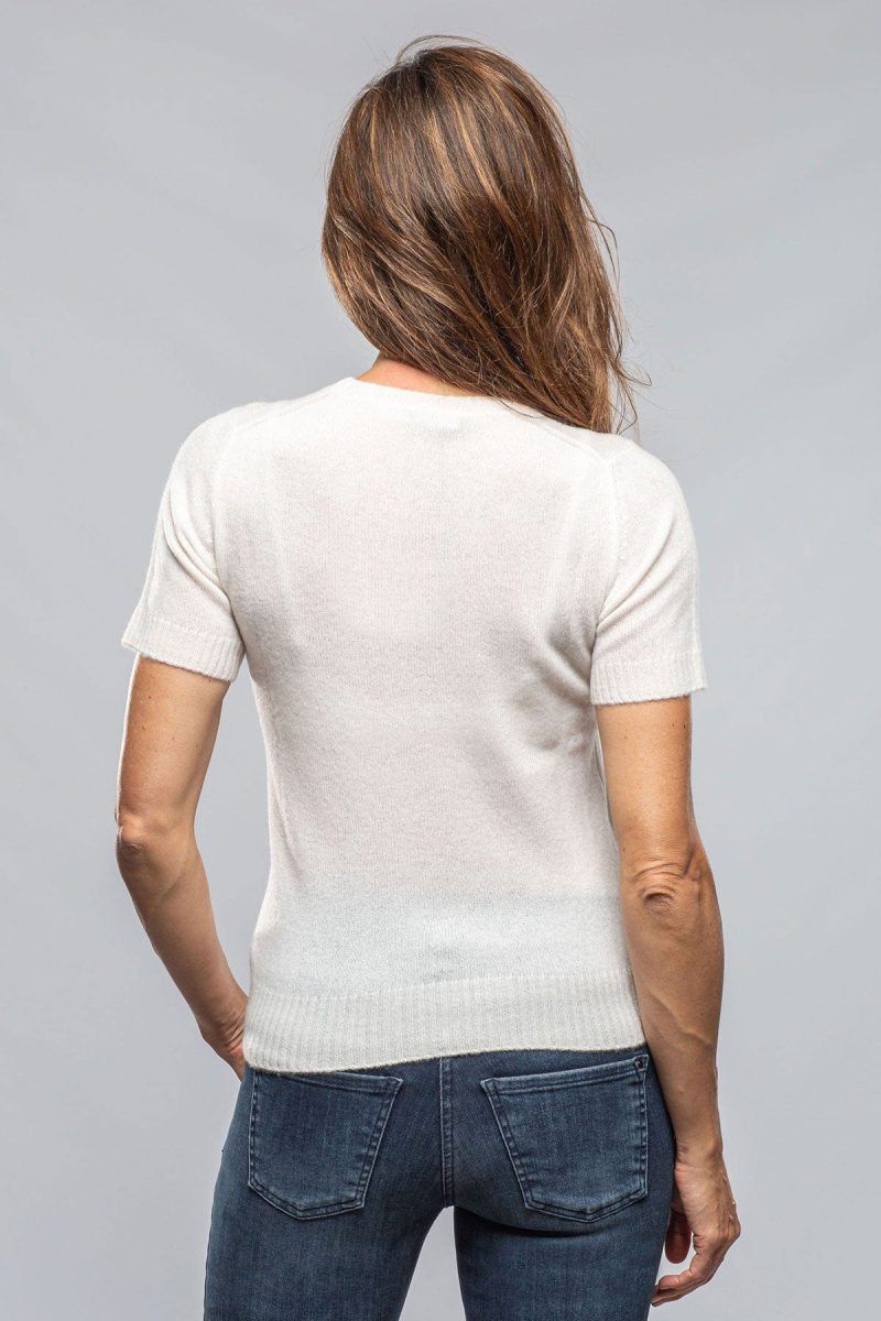 amina rubinacci maria s s cashmere top in white ladies tops axels vail 40243419676906