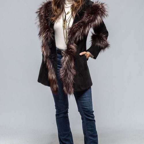 artico bigallo shearling in black w silver tipped fur trim ladies outerwear shearling axels vail 39889732010218