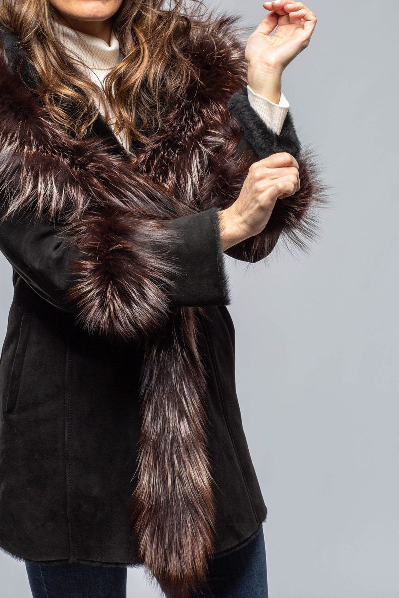 artico bigallo shearling in black w silver tipped fur trim ladies outerwear shearling axels vail 39889732075754