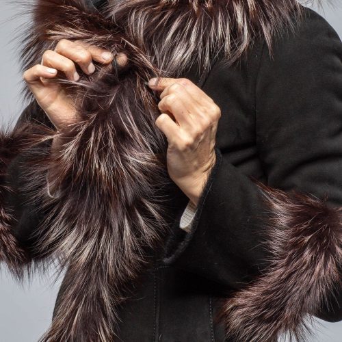 artico bigallo shearling in black w silver tipped fur trim ladies outerwear shearling axels vail 39889732108522