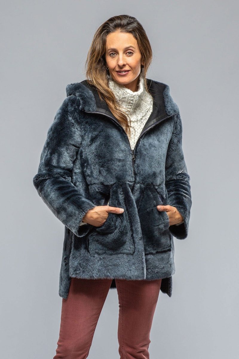 artico trentino reversible side snap shearling in navy ladies outerwear shearling axels vail 39389107028202