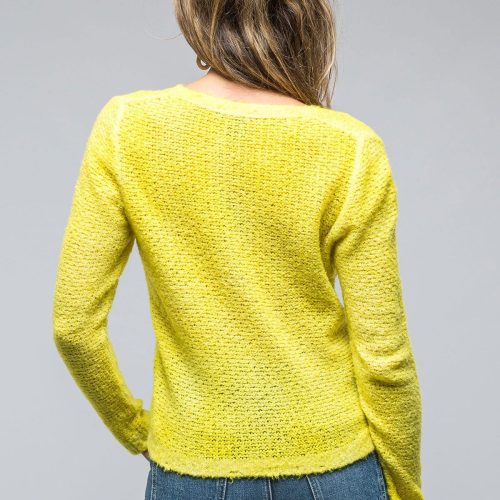 avant toi biggi v neck sweater in yellow ladies sweaters axels vail 39106829615338