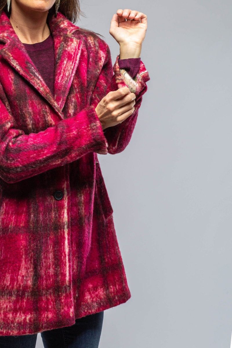 avant toi cupola tartan painted 3 4 coat in cherry ladies outerwear cloth axels vail 39751512424682