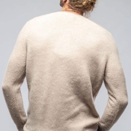 avant toi henry crew neck cashmere sweater in beige mens sweaters axels vail 39882247340266