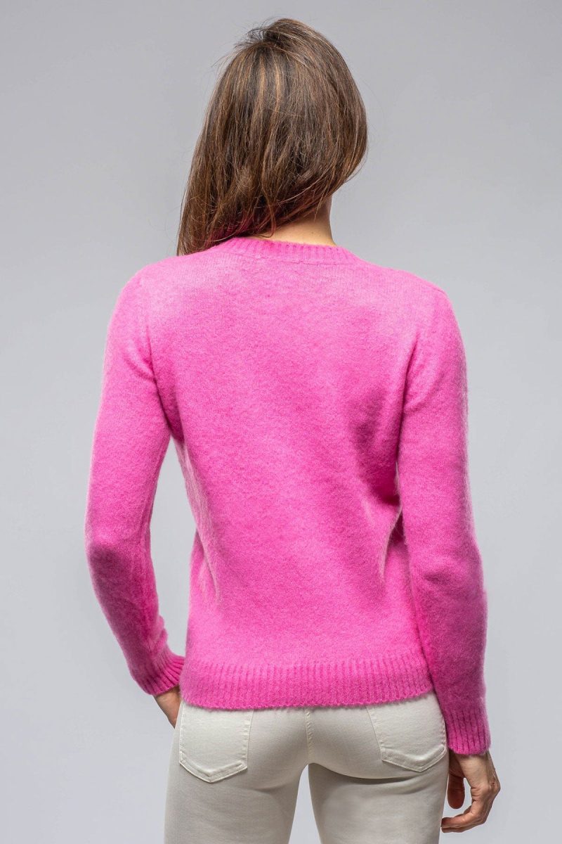 avant toi merit sweater in abelia ladies sweaters axels vail 39899145601258