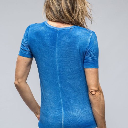 avant toi nina round neck ribbed t shirt in gentian blue ladies tops axels vail 39106882371818