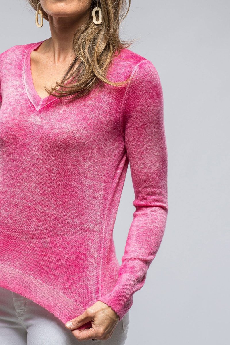 avant toi pari v neck sweater in hibiscus pink ladies sweaters axels vail 39117074530538