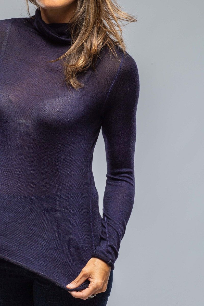 avant toi prosaic t neck in dark prune ladies sweaters axels vail 38407092437226