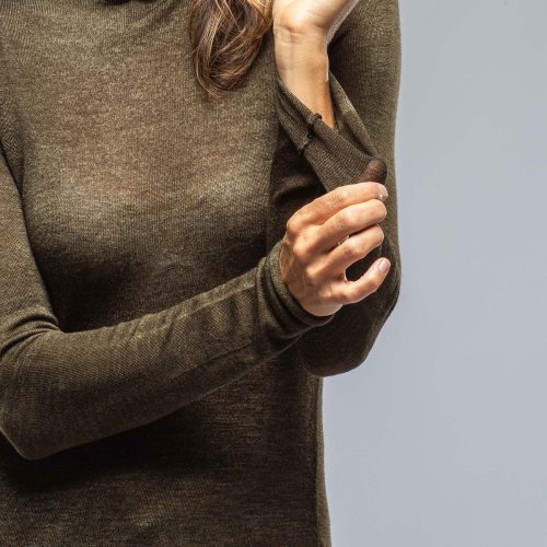 avant toi prosaic t neck in moss ladies sweaters axels vail 38406997311722