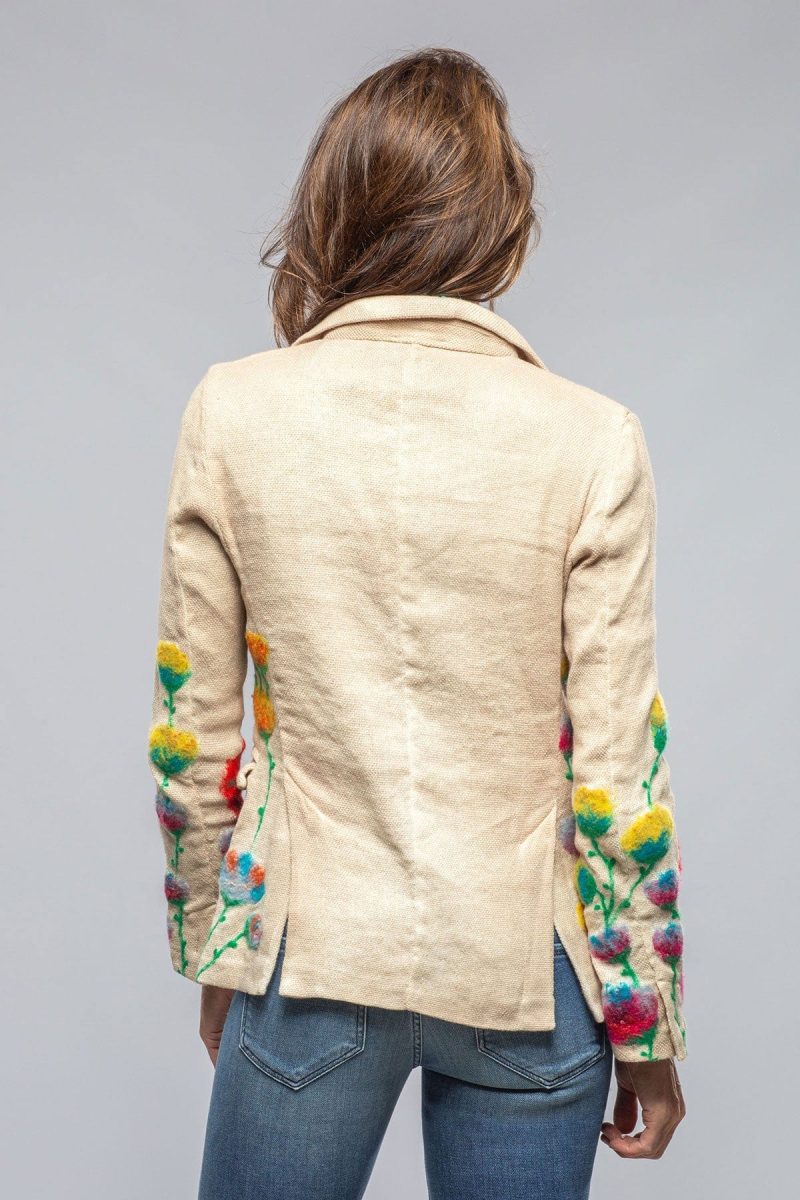 avant toi wildflower jacket in burro ladies tailored jackets axels vail 40081130750186