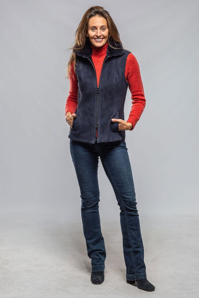 axels geneva shearling vest in blue ladies outerwear shearling axels vail 40228928651498