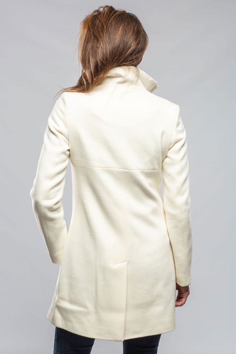 axels lili virgin wool coat in white ladies outerwear cloth axels vail 40228946444522