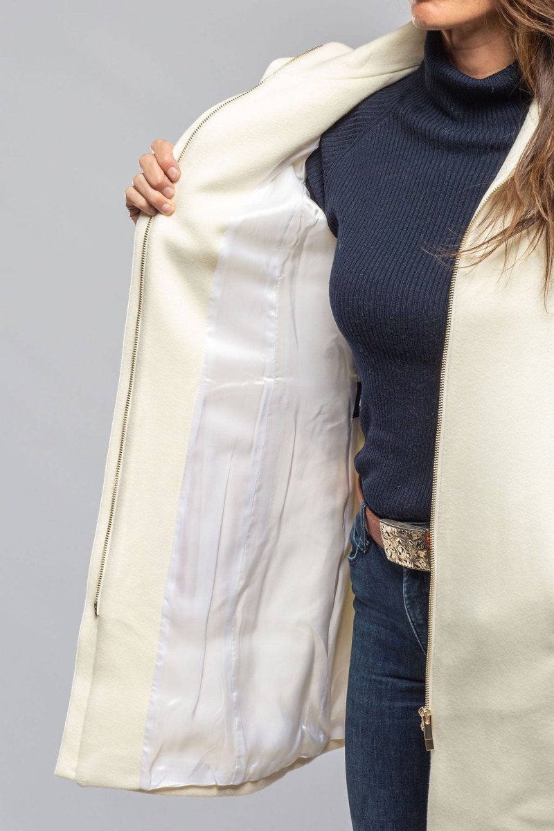 axels lili virgin wool coat in white ladies outerwear cloth axels vail 40228946772202