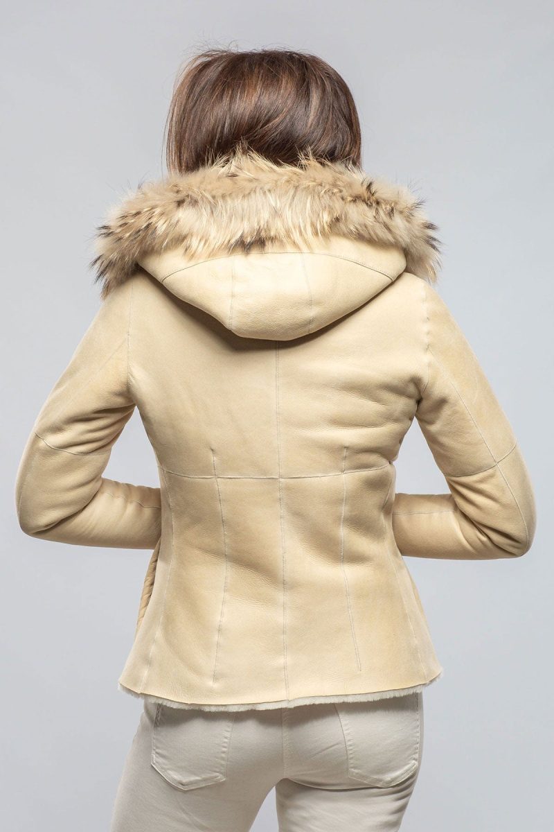 axels patricia shearling in palomino ladies outerwear shearling axels vail 40375796826346