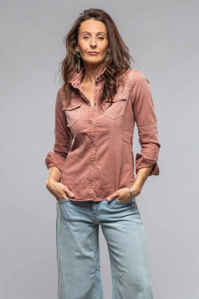 axels premium denim sweetwater denim shirt in arrancio ladies tops axels vail 40632180211946