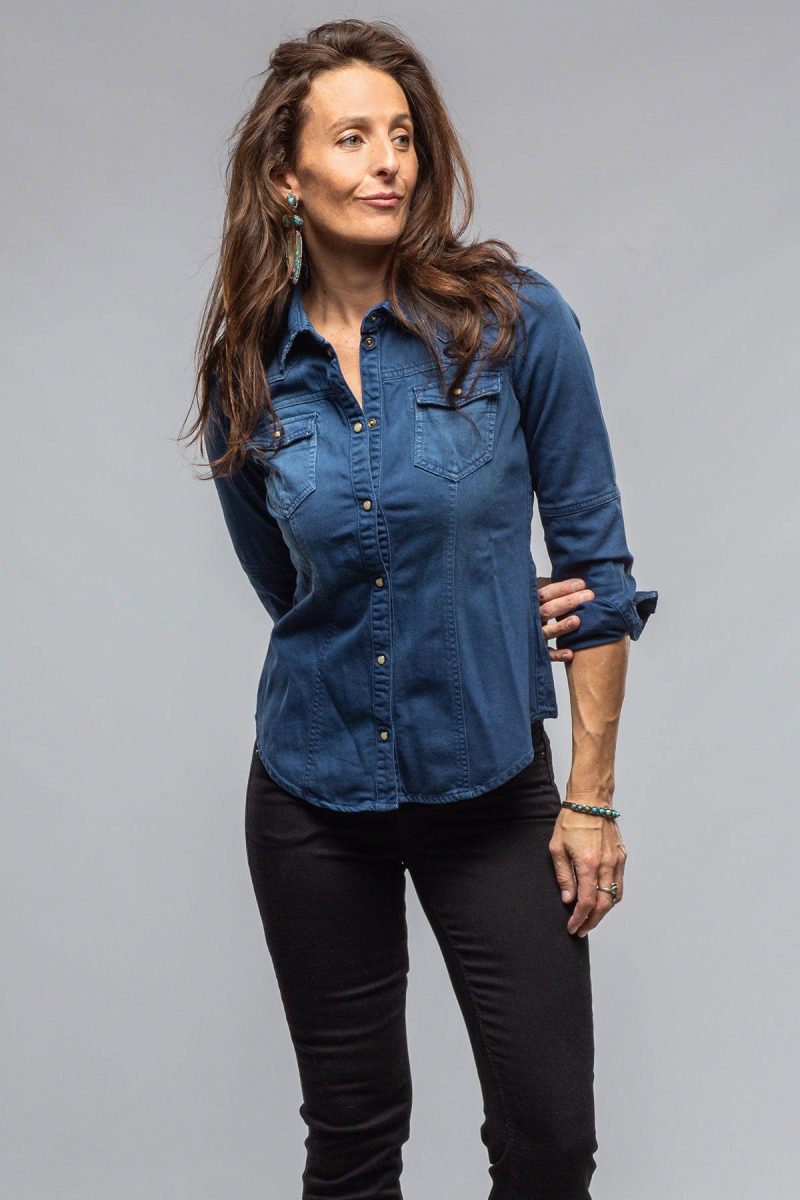 axels premium denim sweetwater denim snap shirt in indaco ladies tops axels vail 40632180506858