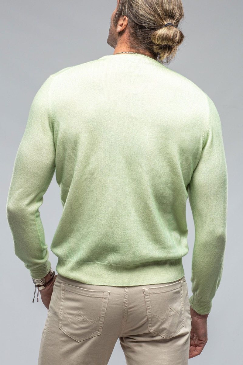 colombo tanzia kid cashmere in lime green mens sweaters axels vail 36919034773738