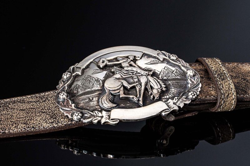 comstock heritage oval saddle bronc belts and buckles trophy axels vail 38189977403626