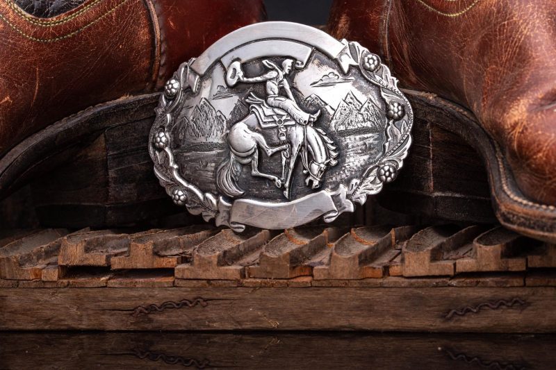 comstock heritage oval saddle bronc belts and buckles trophy axels vail 39880906866922