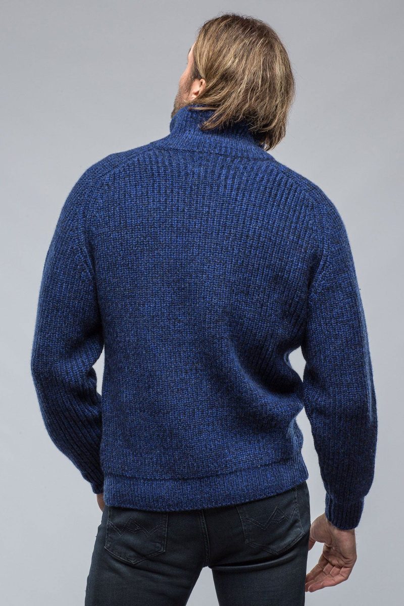 corgi galway chunky cashmere full zip navy donnagle mens sweaters axels vail 38835507822826