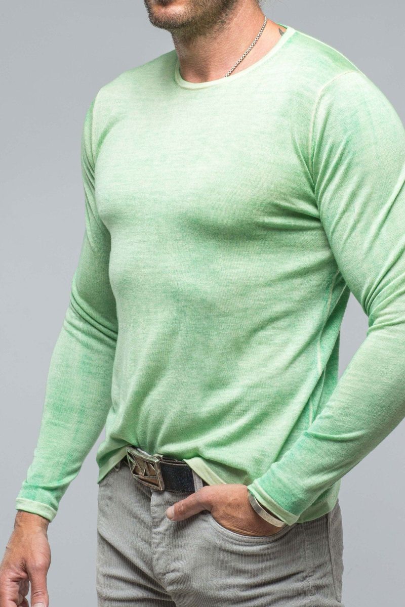 dune matteo cashmere crew in green mens sweaters axels vail 38547938902250