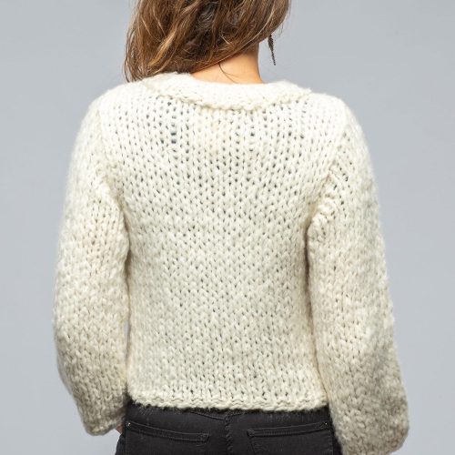 ella silla beatrix lux cashmere sweater in cream ladies sweaters axels vail 39376681238762