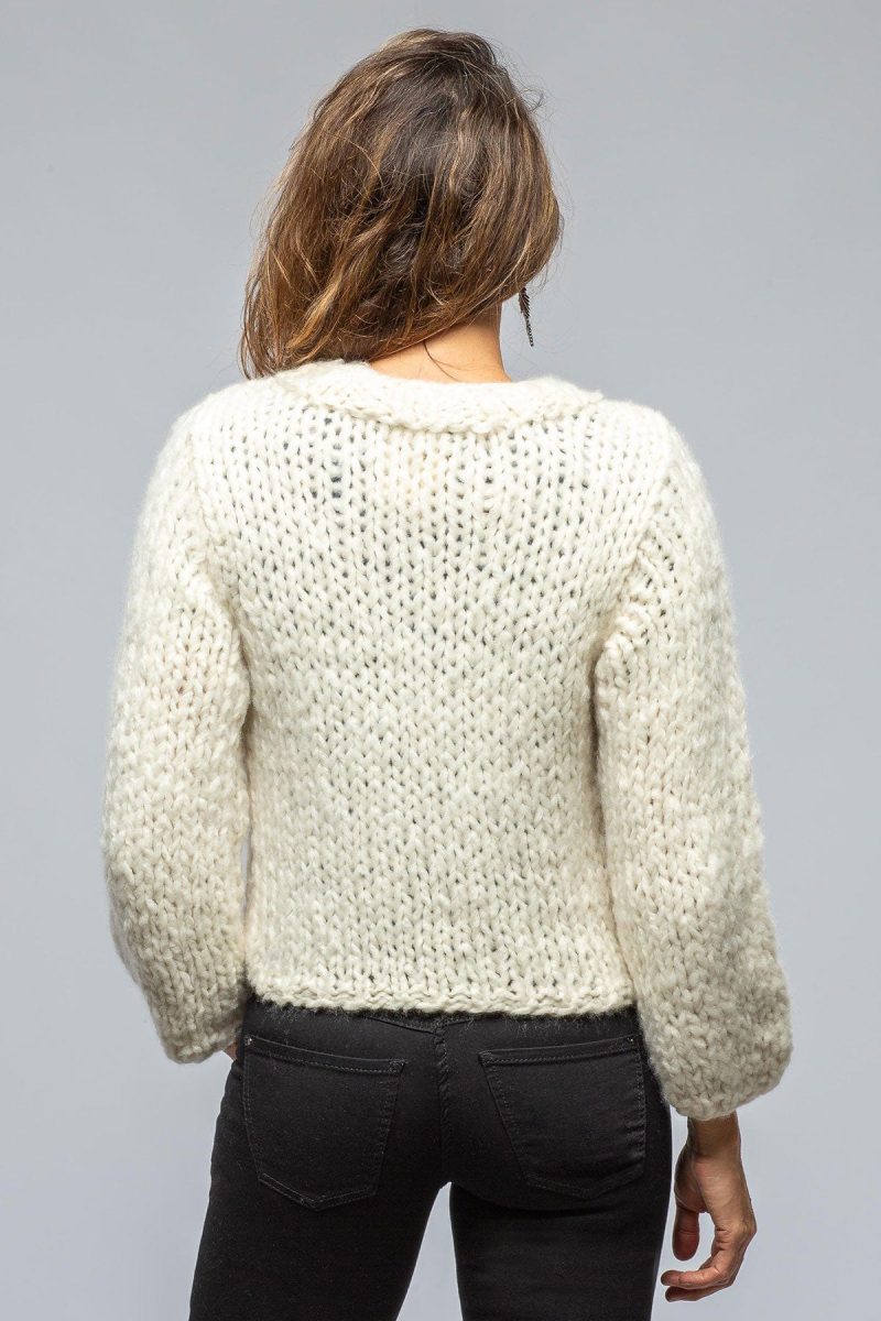 ella silla beatrix lux cashmere sweater in cream ladies sweaters axels vail 39376681238762