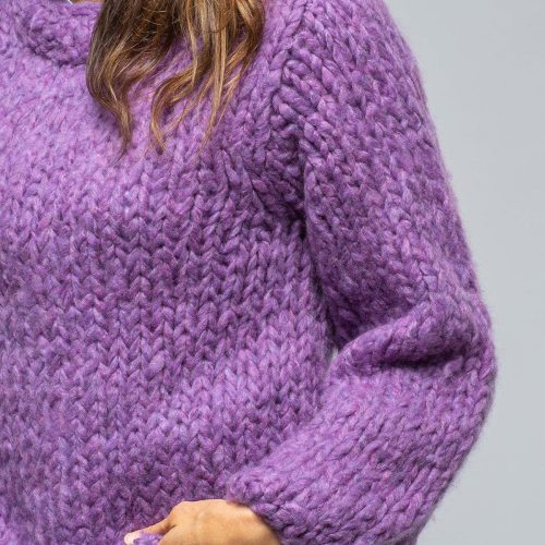 ella silla beatrix lux cashmere sweater in lavender ladies sweaters axels vail 39376684679402