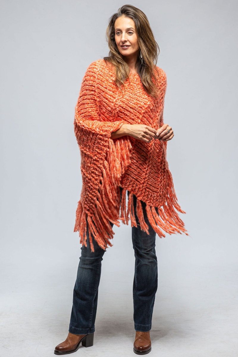 ella silla soliana cashmere poncho in melon flame ladies sweaters axels vail 39449814302954