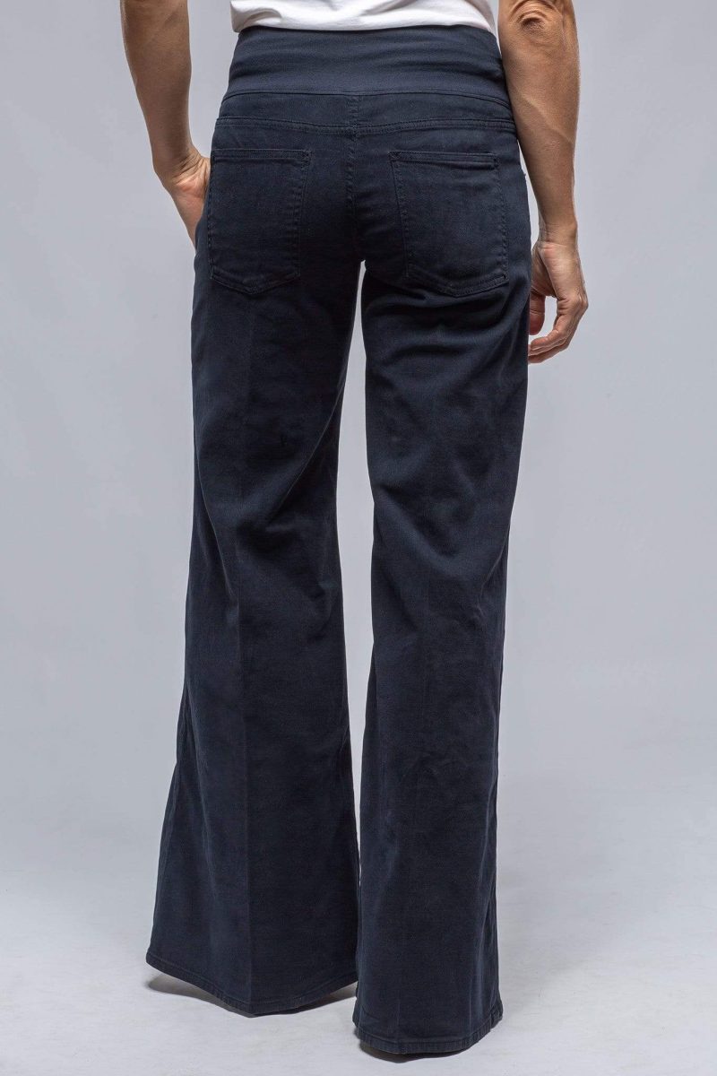 european culture cara wide leg cotton pant in navy ladies pants jeans axels vail 30787224830141