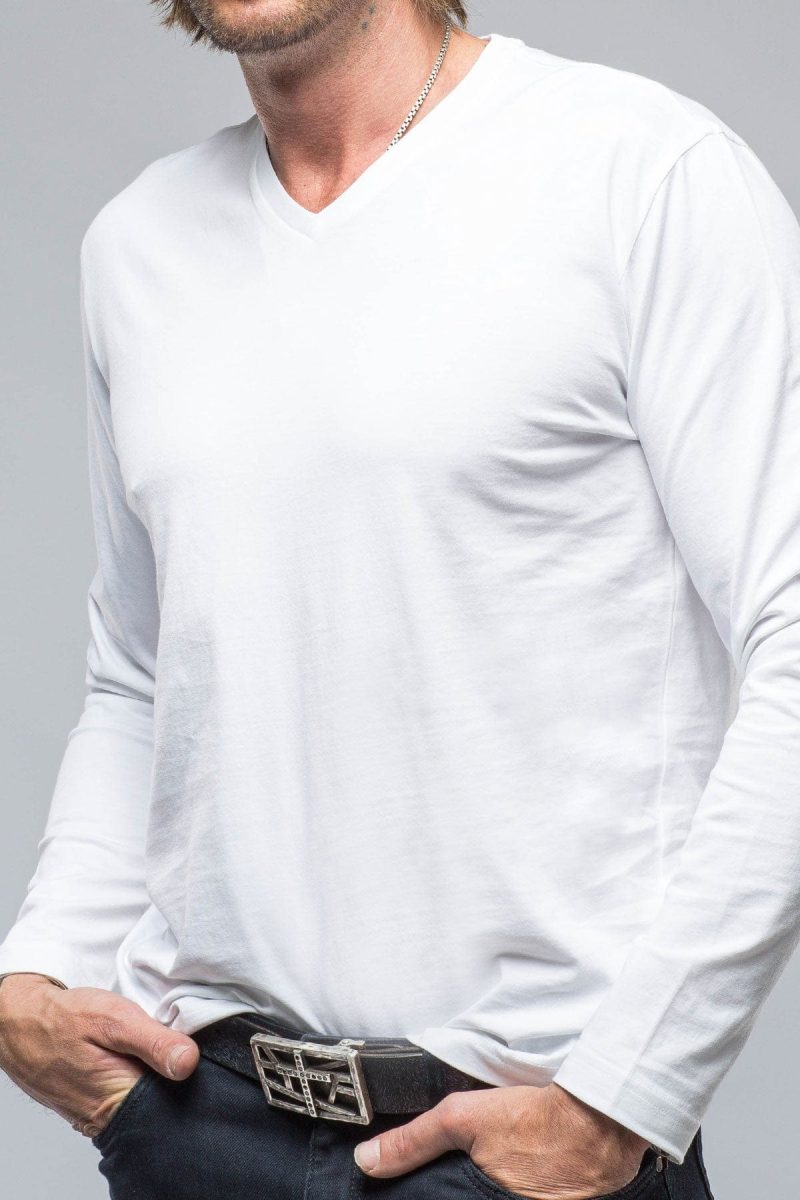 georg roth del mar ls v neck in white mens shirts t shirts axels vail 38663096008938