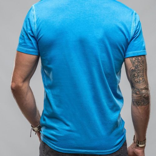 georg roth gr cotton ss henley in blue lagoon mens shirts t shirts axels vail 37617625104618