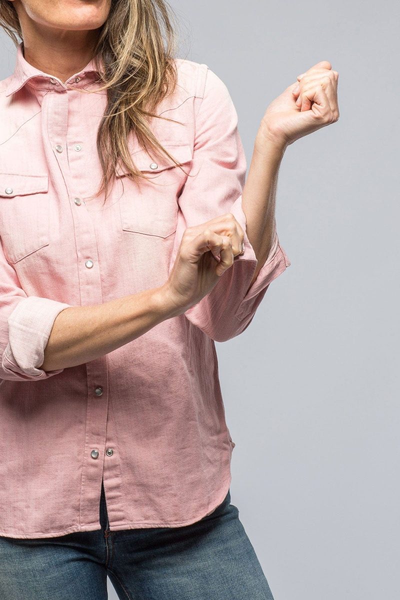 giannetto portofino misty sand washed jean shirt in pink ladies tops axels vail 39147615879402