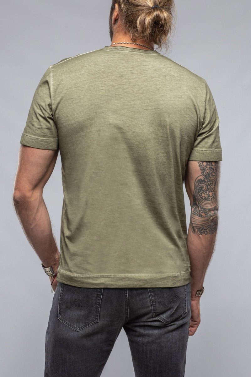 gimo s york crew neck in moss mens shirts t shirts axels vail 37429886025962