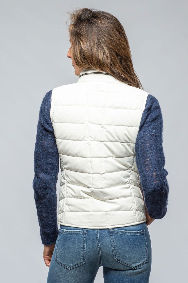 heinz bauer tignes quilted leather vest in white ladies outerwear leather axels vail 39497504522474