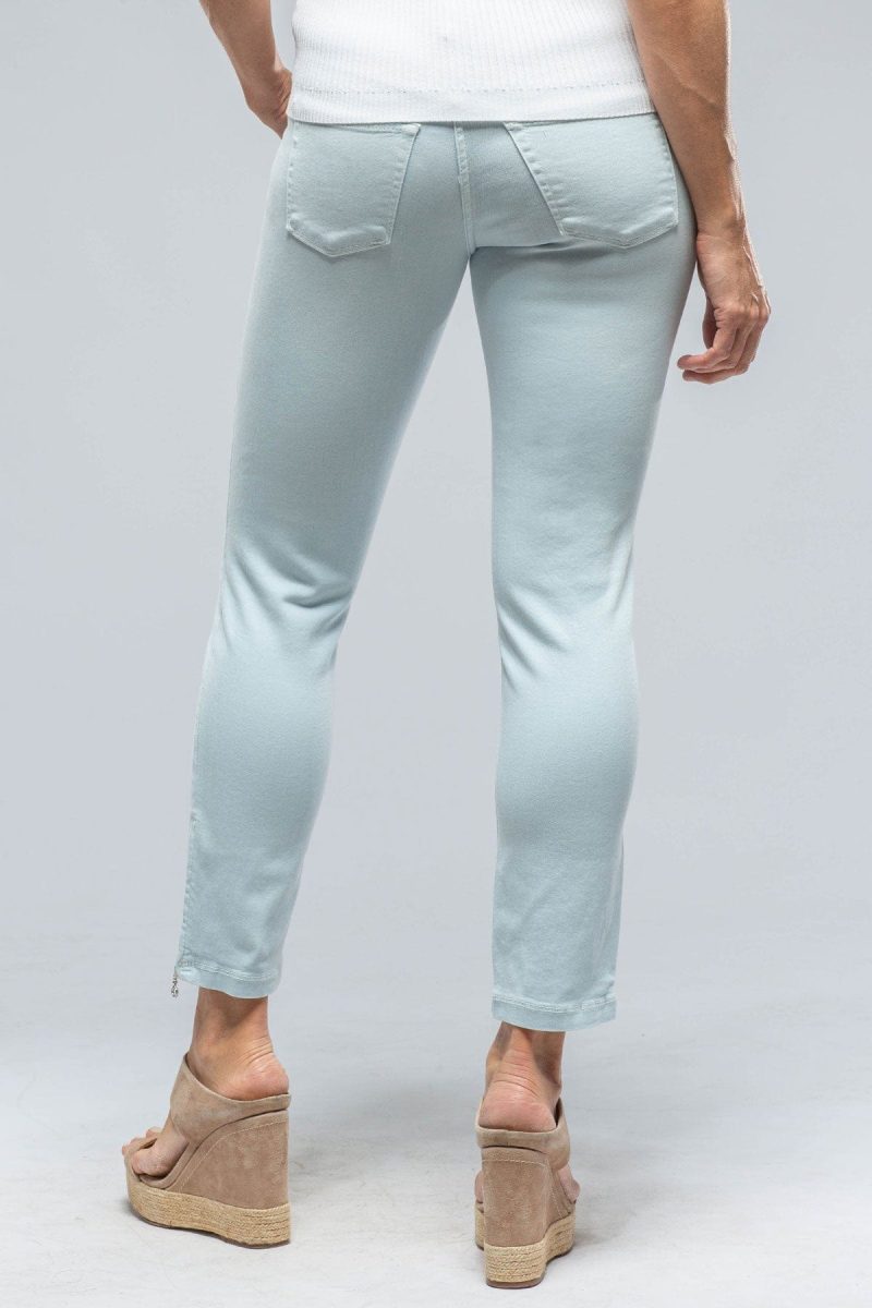 mac jean mac dream chic in plein air blue ladies pants jeans axels vail 38941077766378