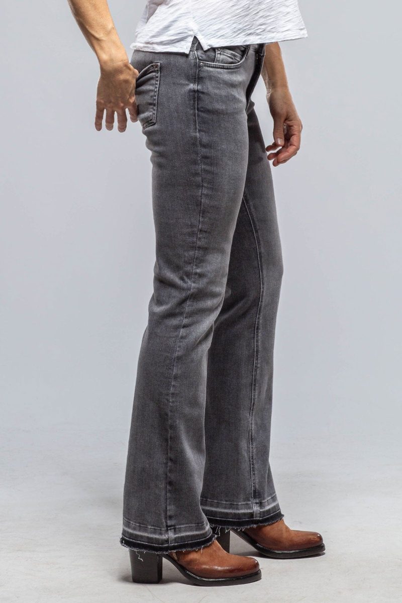 mac jeans mac dream boot in grey destroyed wash ladies pants jeans axels vail 39761247076586