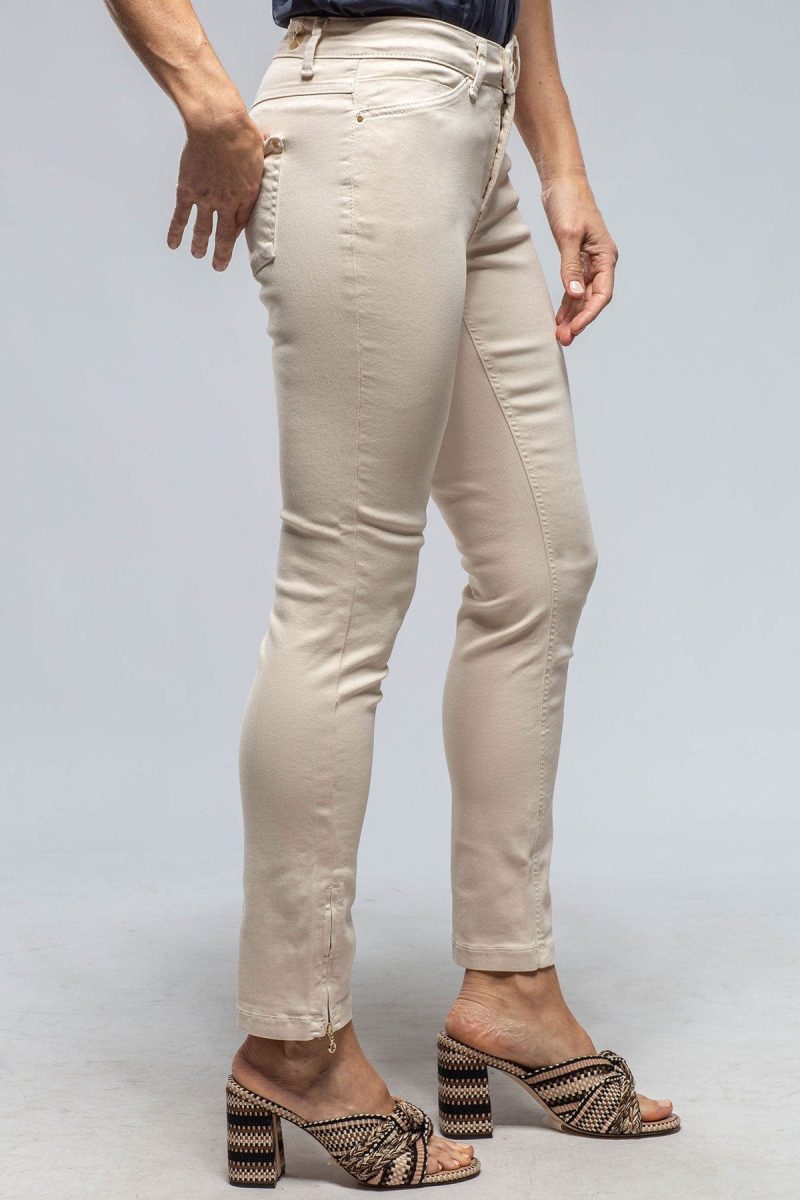 mac jeans mac dream chic authentic in vintage white ladies pants jeans axels vail 39869133717738