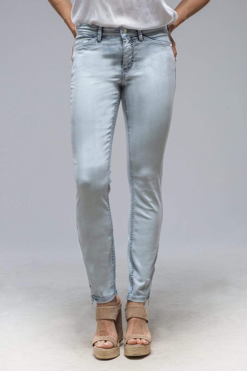 mac jeans mac dream chic in bleach ladies pants axels vail 29812826144957