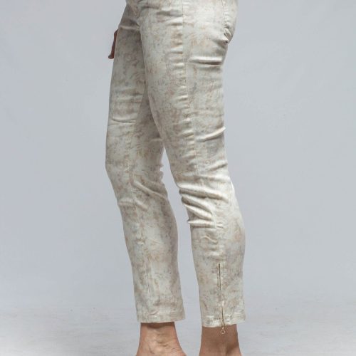 mac jeans mac dream chic in floral white pattern ladies pants axels vail 37106691899626