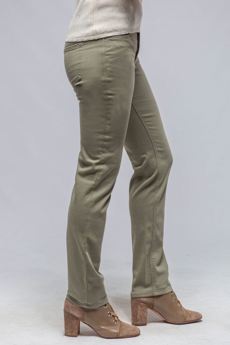 mac jeans mac dream straight in light army green ladies pants jeans axels vail 36525025165546