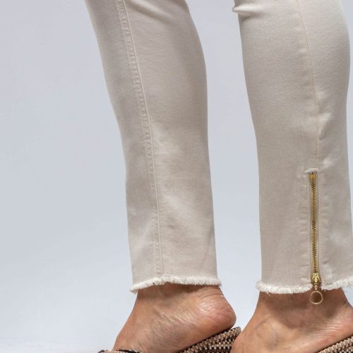 mac jeans mac rich slim chic in new antique white ladies pants jeans axels vail 39869083058410