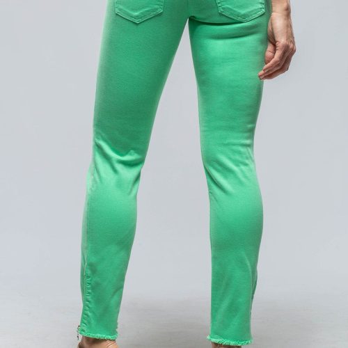 mac jeans mac rich slim chic in spring green ladies pants jeans axels vail 39869105799402