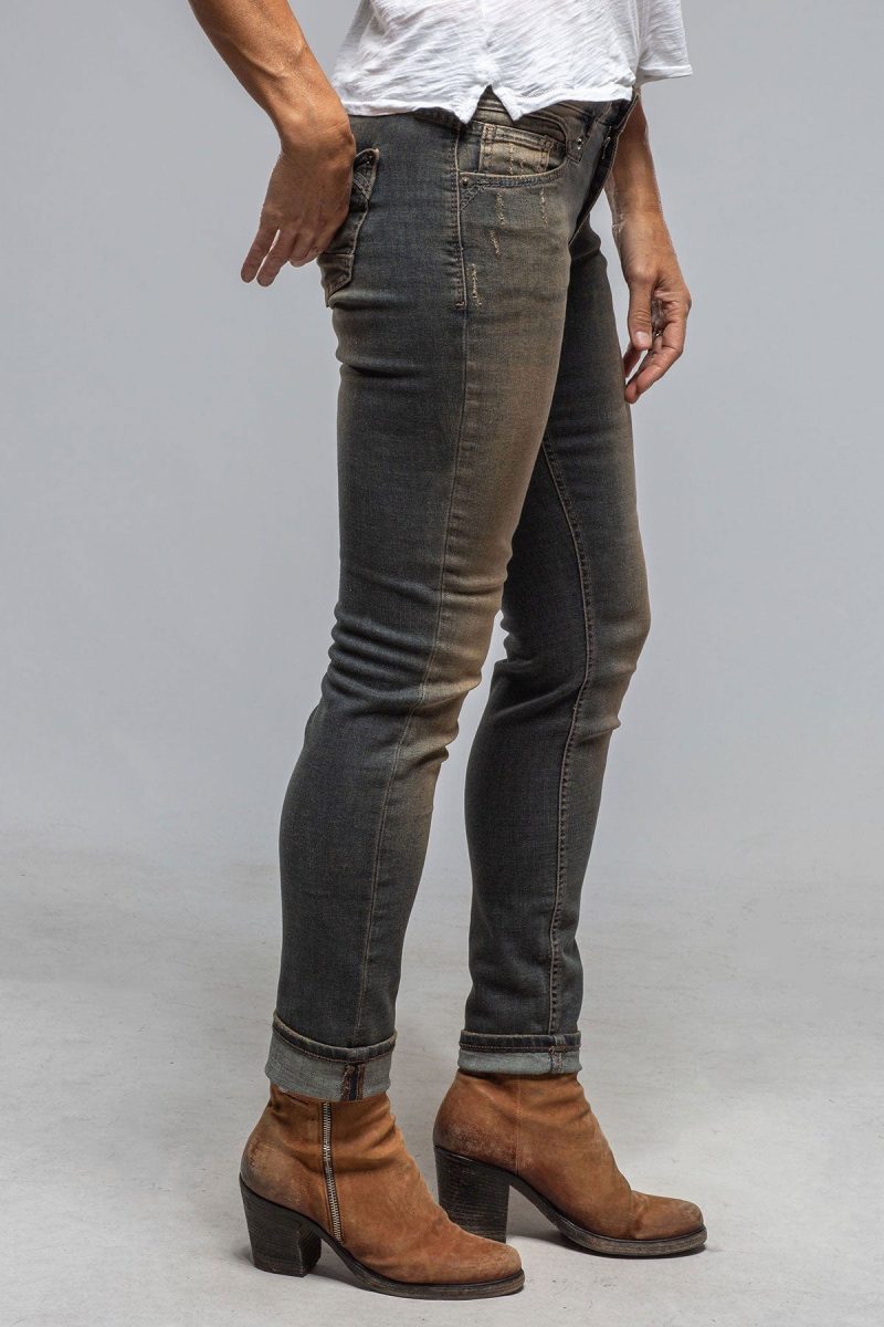 mac jeans mac rich slim in cool blue ocean ladies pants jeans axels vail 40466619695338