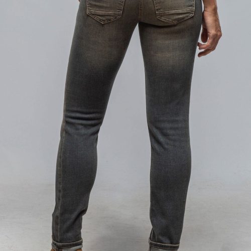 mac jeans mac rich slim in cool blue ocean ladies pants jeans axels vail 40466619760874