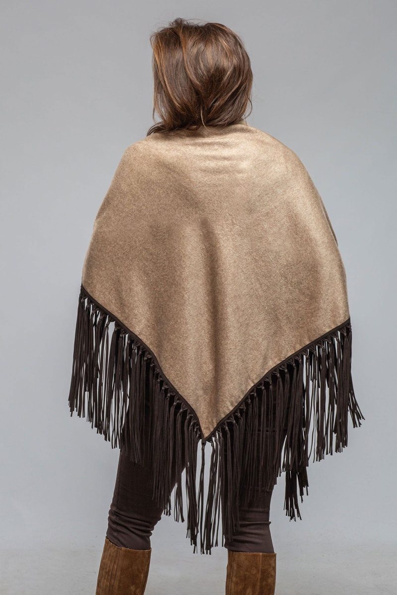 miraggio ponderosa reversible cashmere fringe shawl in rust camel ladies accessories scarves axels vail 40466618515690