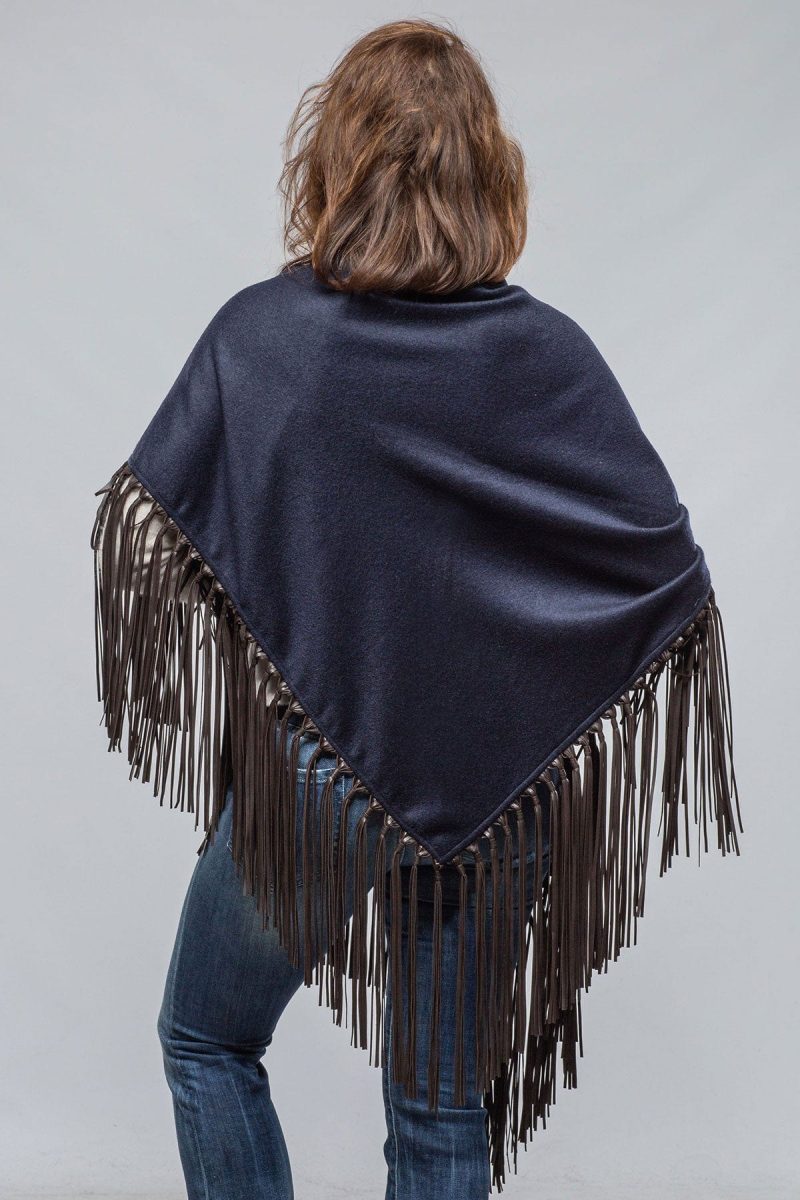 miraggio ponderosa reversible cashmere fringe shawl in rust camel ladies accessories scarves axels vail 40508511486186