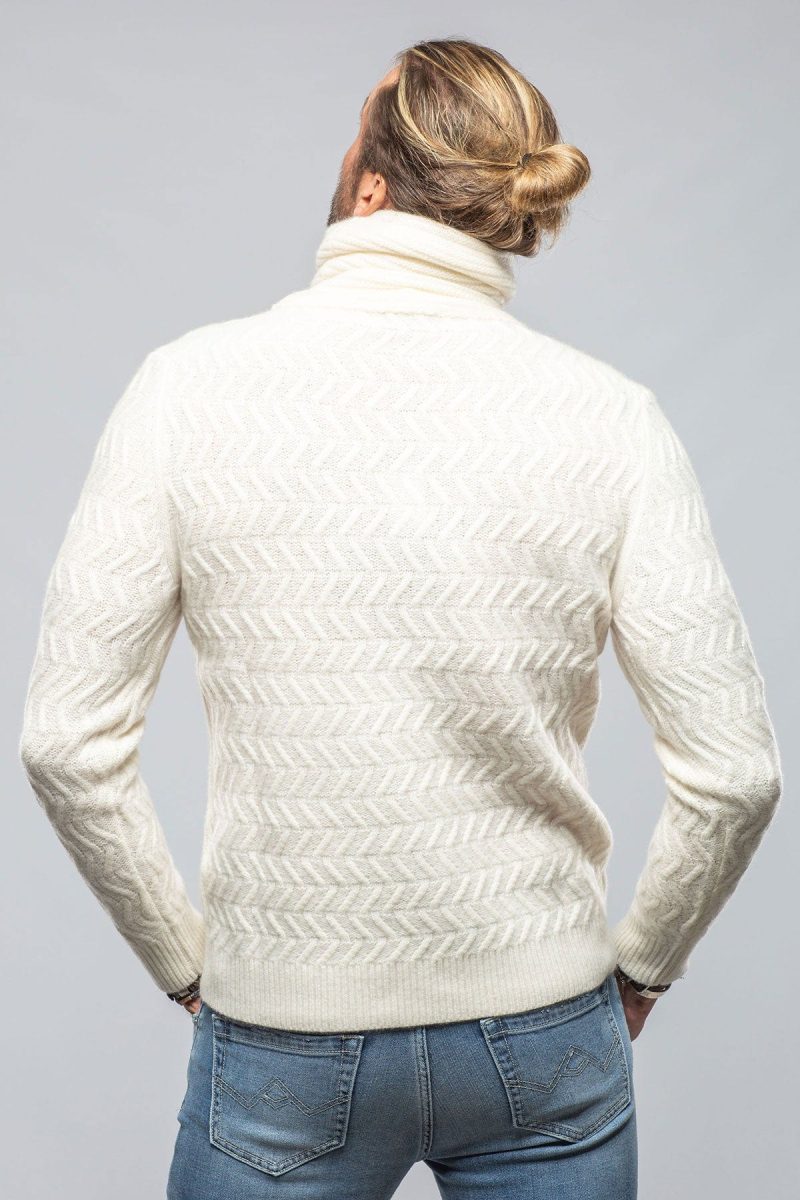 robert comstock jacob cashmere turtleneck in white mens sweaters axels vail 40391722762474